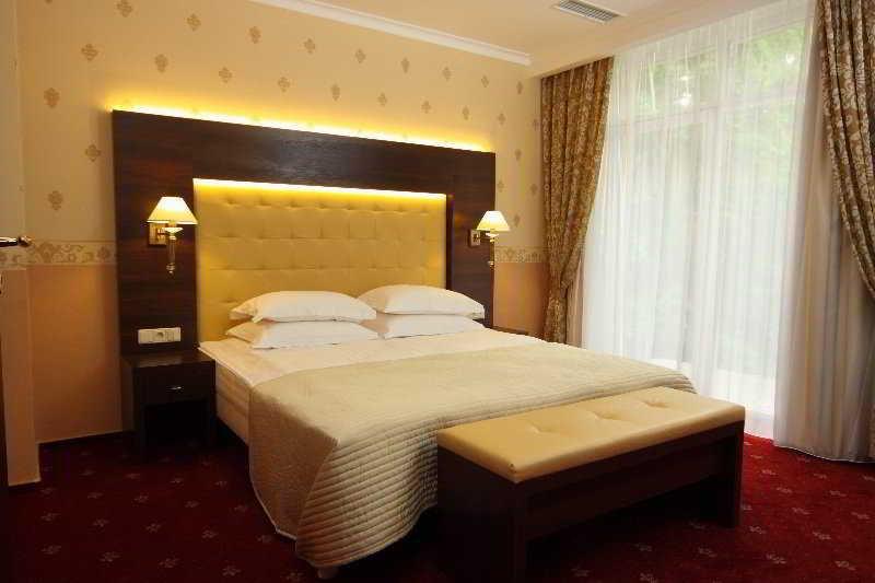 Hotel Delice à Lviv Chambre photo